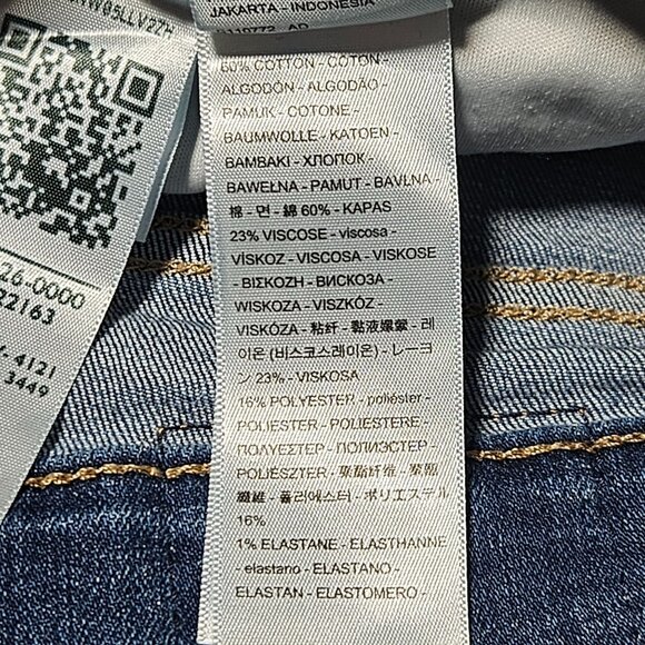 Levis 311 Skinny Capri Jeans Womens Size 24W High Rise Medium Wash Denim Pants - Picture 6 of 6